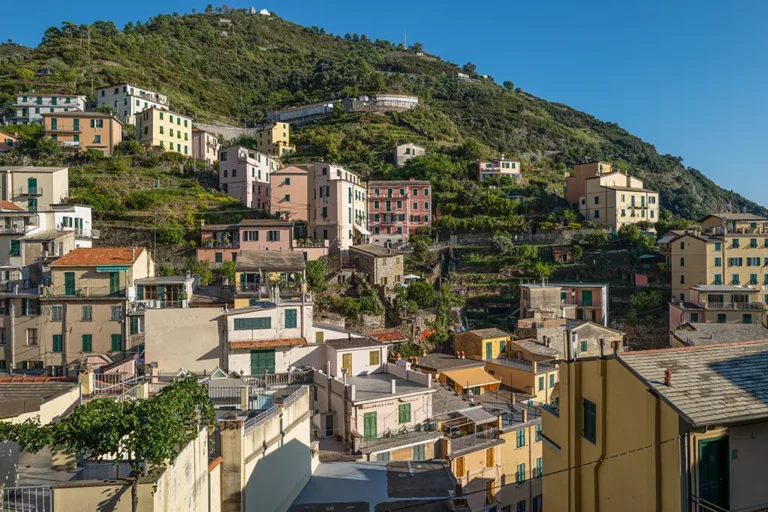 Hello Rooftops -Riomaggiore/Cinque Terre, The Italian Fairy tale